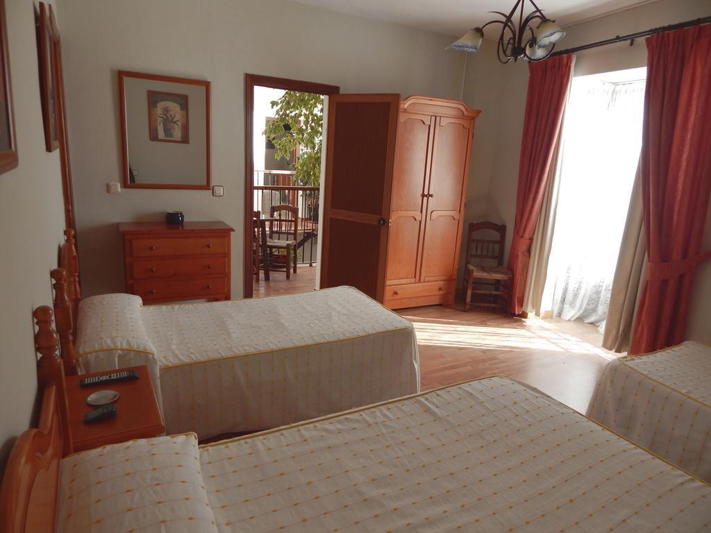 Hostal Cristina Chipiona Exterior foto